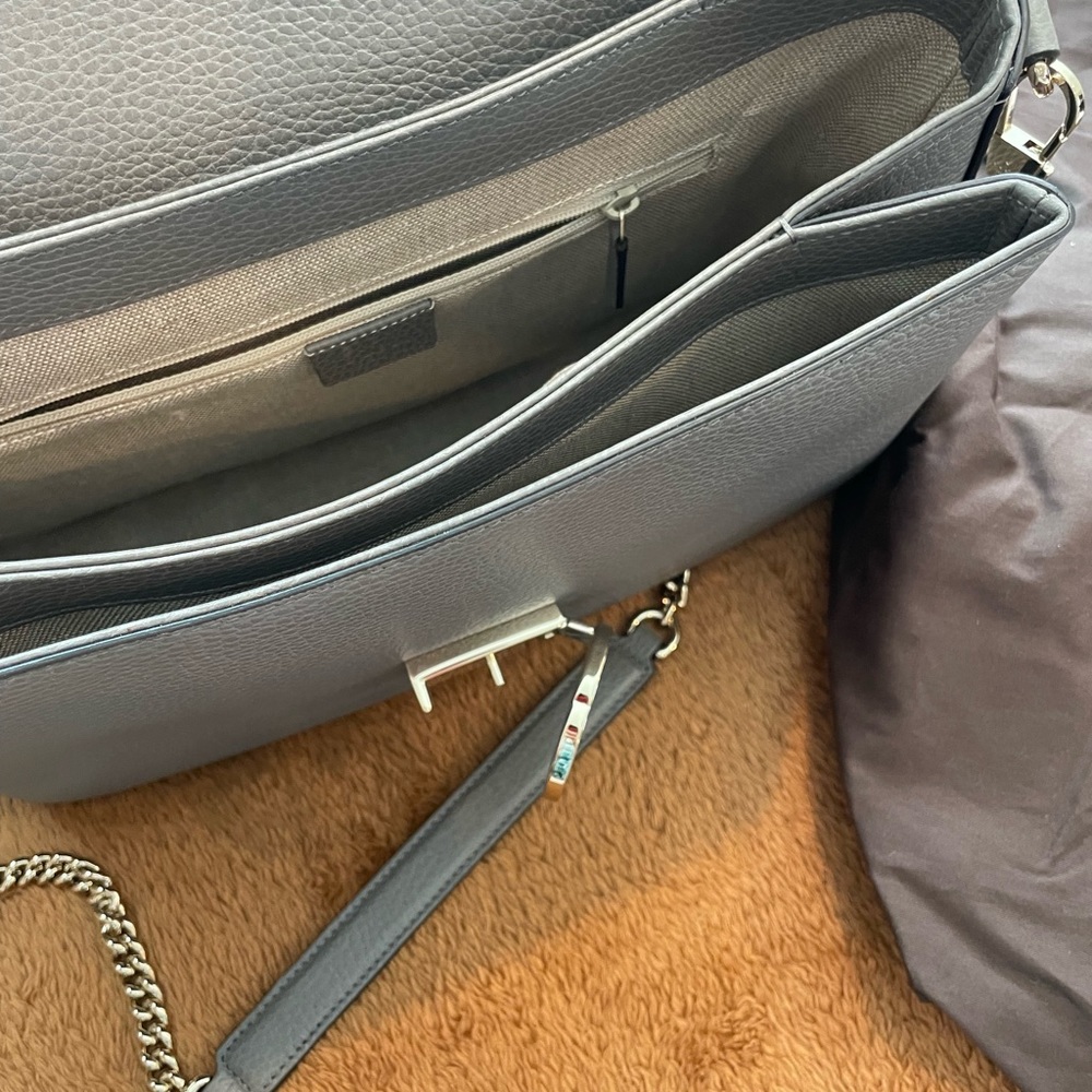 Gucci Handbag-Authentic! - Picture 12 of 13